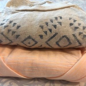 Old Navy Relaxed Tees (Lot of 2-Medium)